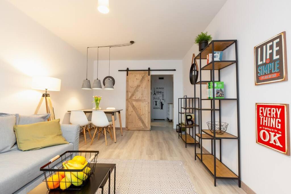 Comfy Place In The Heart Of Warsaw. Biz&travel. Apartment Warsaw